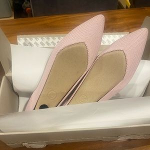 New Rothy’s Petal Pink Point Flat